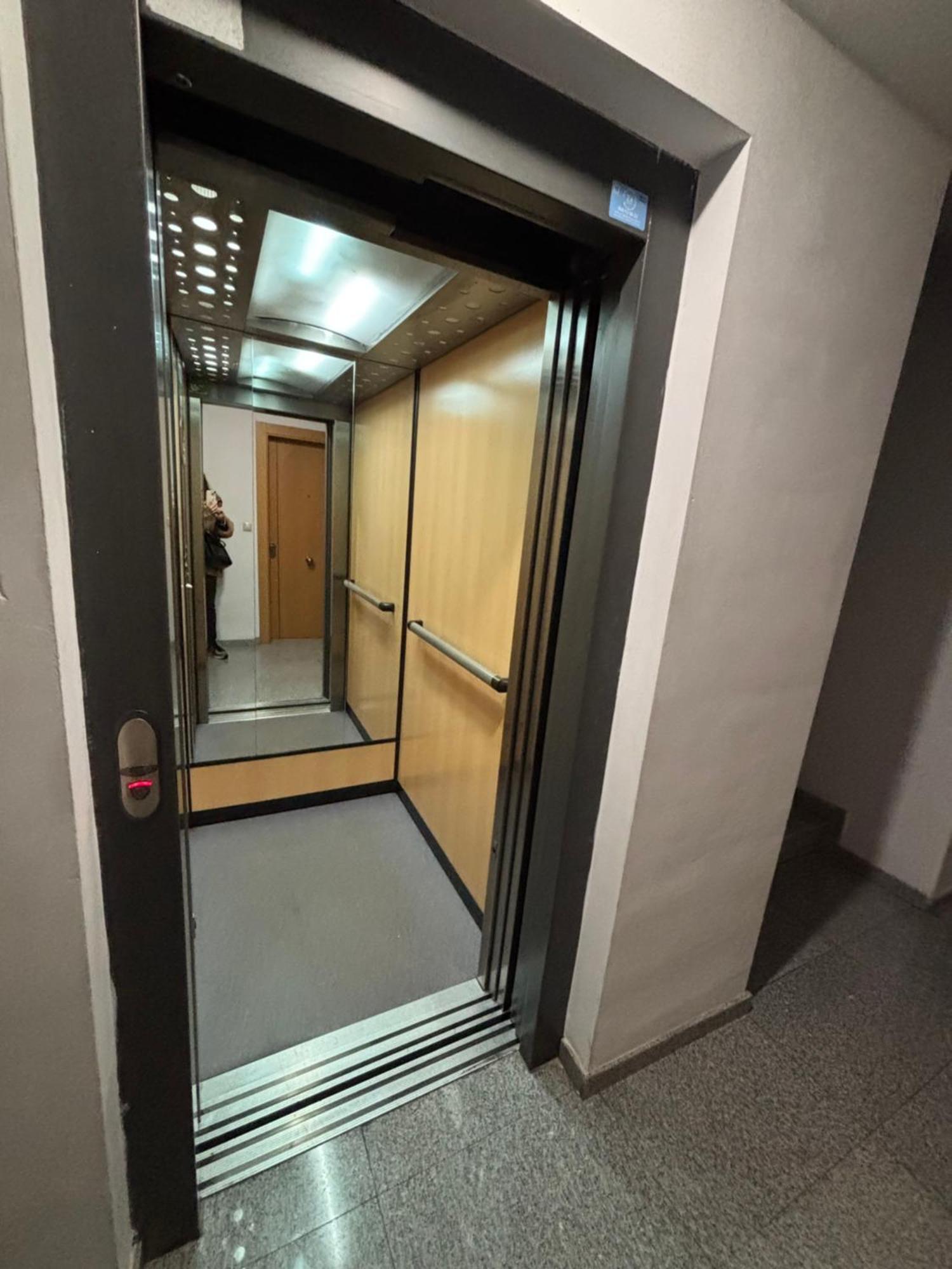 Torre Mudejar Apartment Zaragoza Luaran gambar